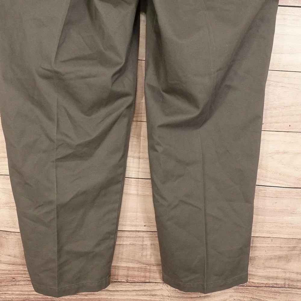 Oak Hill Chino Pants Mens 44x30 Big & Tall Relaxed Fit Pleated